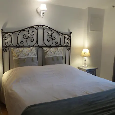 Maison Individuelle Climatisee Avec Piscine * Sanary-sur-Mer